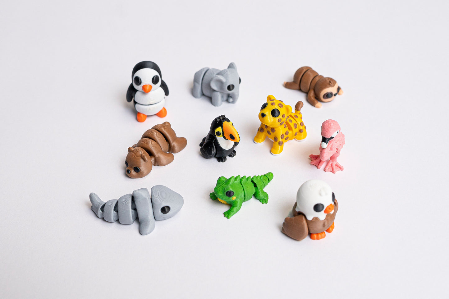 🦁Itty Bitty Zoo Pack – 10 Mini Articulated Zoo Animal Toys for Kids(Sensory Fidget Set)